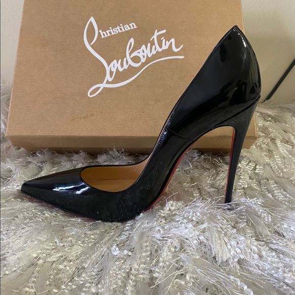 Red Bottoms - Picture 6 of 7